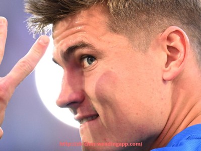 问鼎娱乐官网-法甲赛季亮点球员：法甲赛季中最为亮眼的球员表现